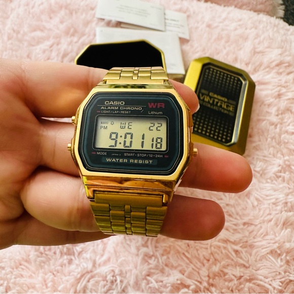 Casio Vintage Collection Watch - Picture 3 of 5